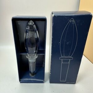 Towle Dublin Crystal Bottle Stopper. Made is Austria. with Box.